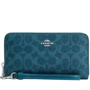 Coach NWT Long Zip Around Wallet in Signature Canvas Aquamarine Teal Color